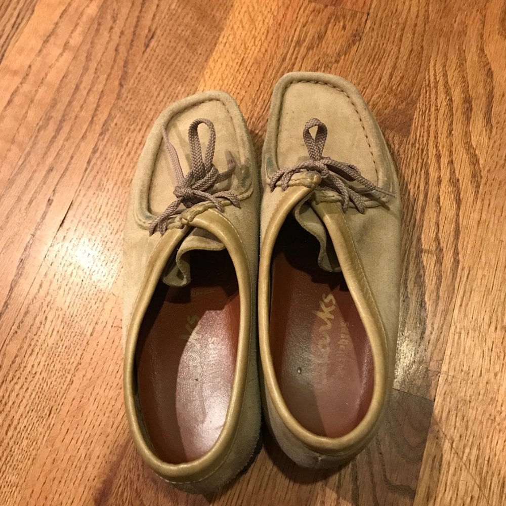 {Clarks} Wallabees