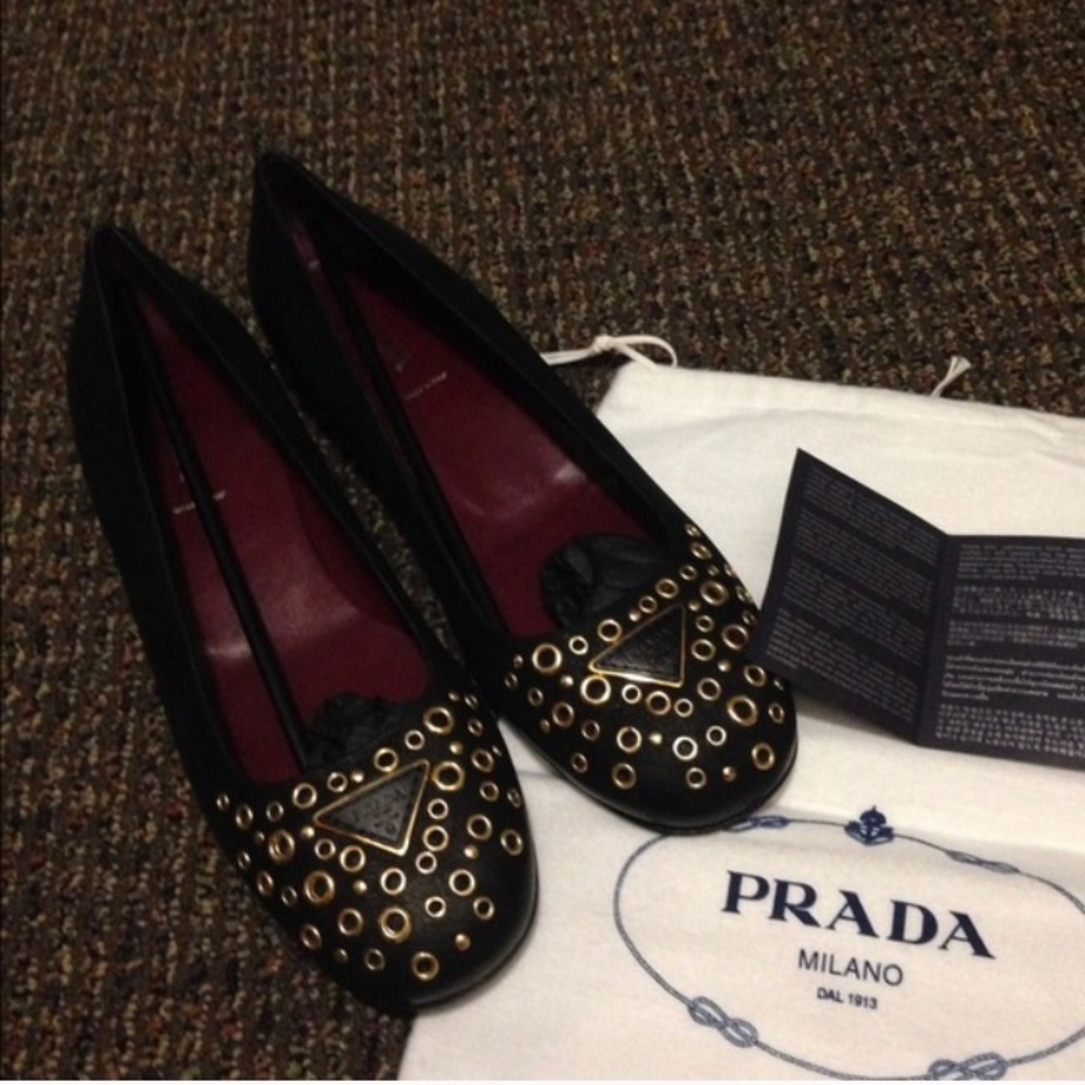 Prada flats - Picture 3 of 3