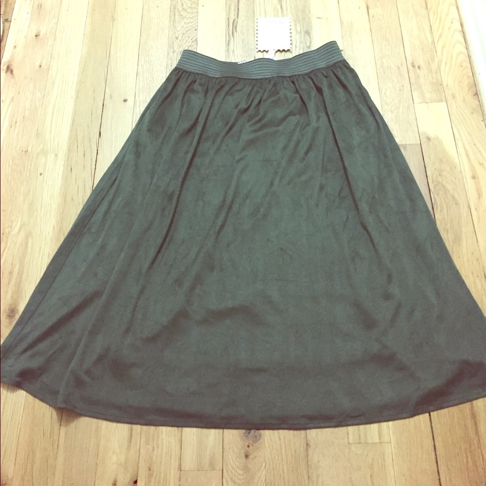 Green faux suede skirt
