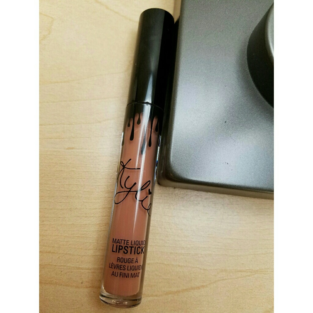 Kylie cosmetics Dolce K