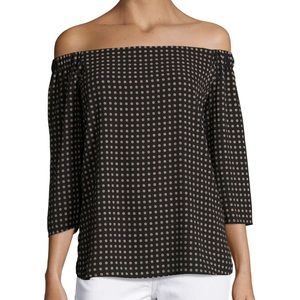 ⭐️final price⭐️NWOT Bailey44 off the shoulder top