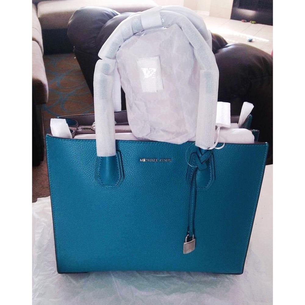 BNWT Michael Kors Mercer