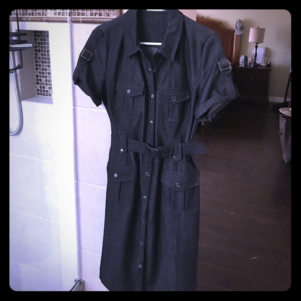 Stretchy nice material dark grey
