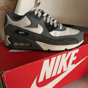 Nike Air Max 90 4.5 y