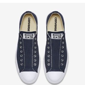 NWOT Converse Chuck Taylor All Star Laceless shoes