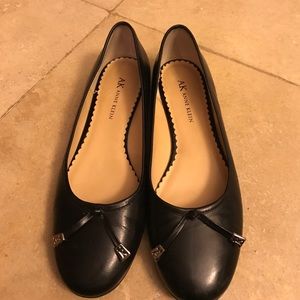 Anne Klein leather flat shoes