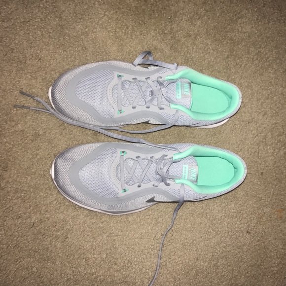 NIKE TRAINING FLEX TR 6 SHOES - Picture 1 of 5