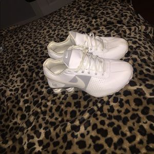 Nike shoxs - White and grey ( WORN ONCE)