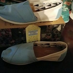 TOMS