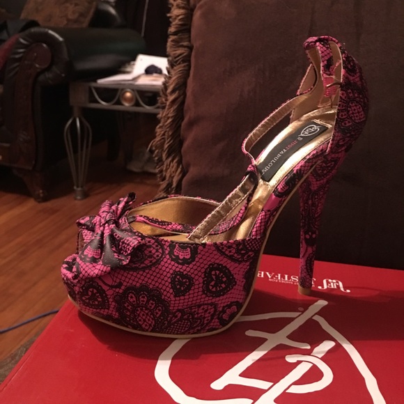 JustFab High Heels - Picture 1 of 3