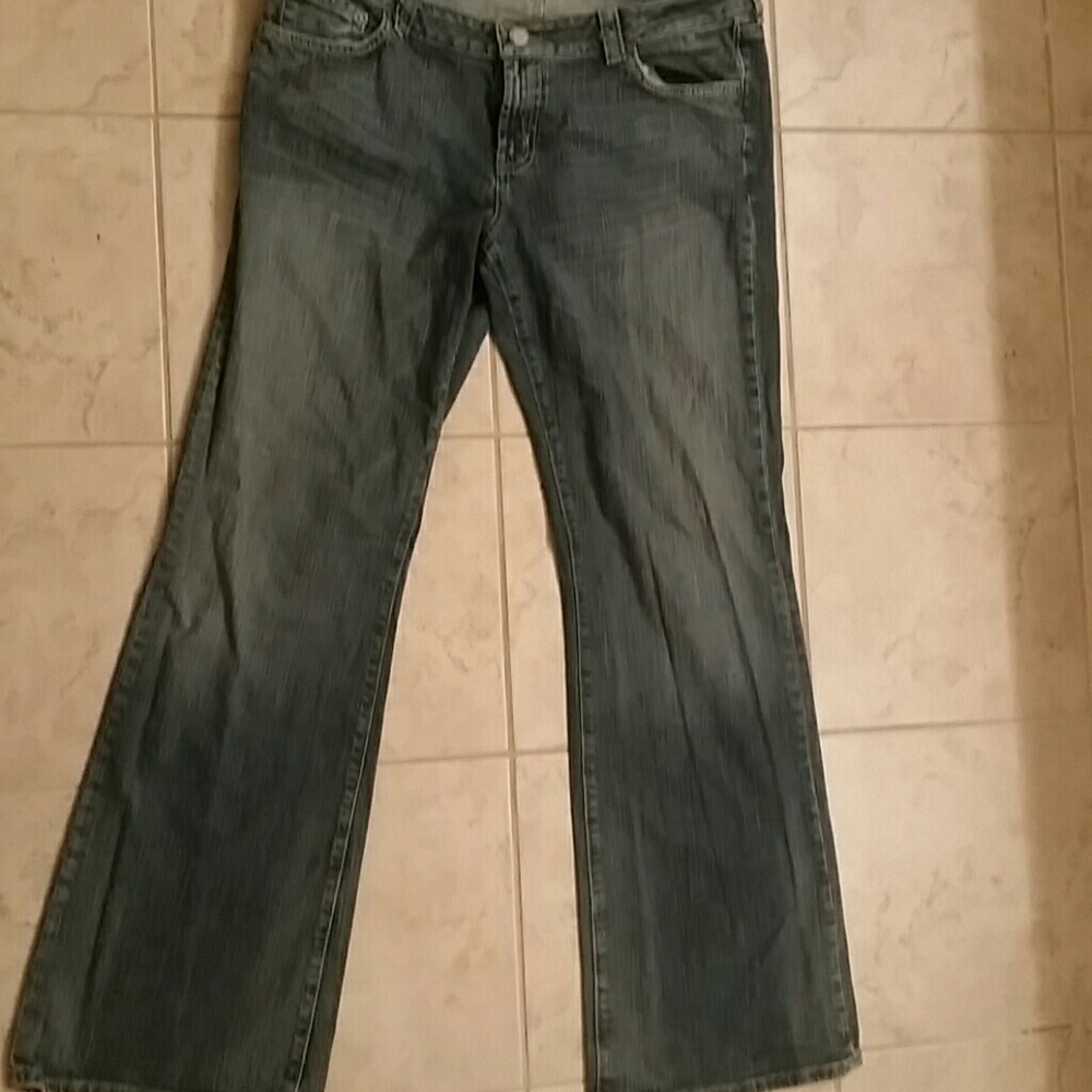 American Eagle flare jeans