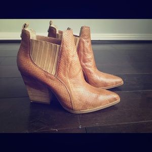 Donald j plainer camel booties