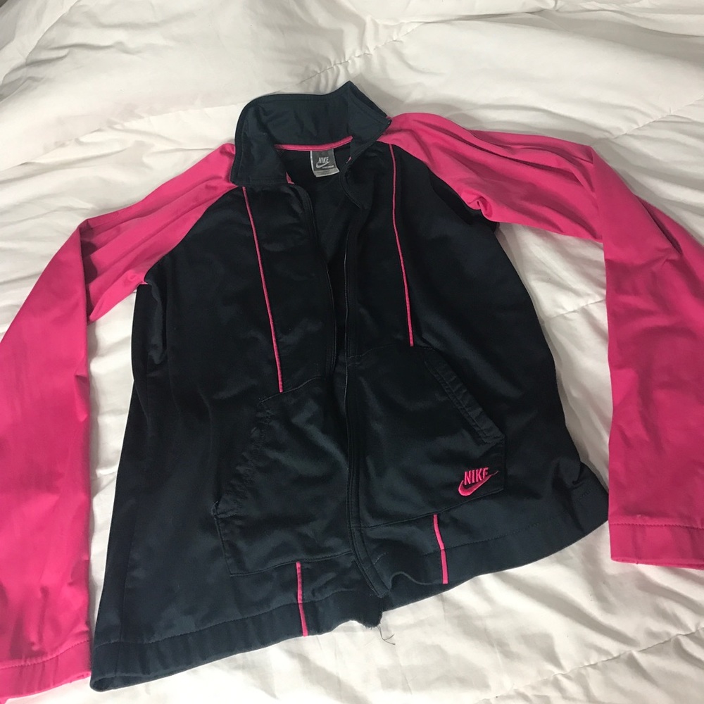 Nike sweater