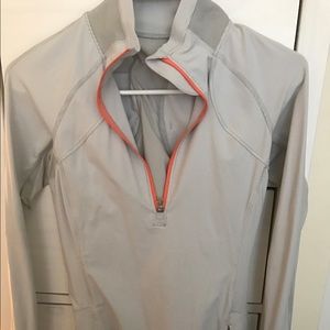 Lululemon size 4 Long Sleeve 3/4 Zip Top