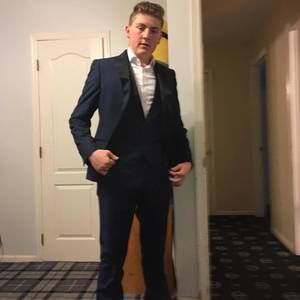 Meet your Posher, Sam