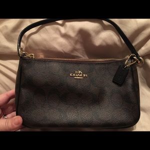 Coach Signature Wristlet / MiniBag
