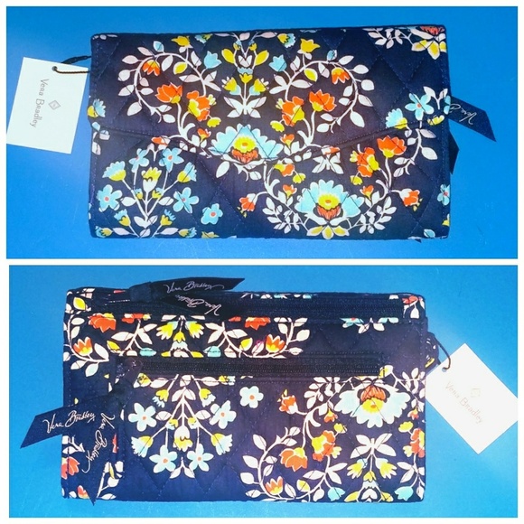 🚫🚫SOLD🚫🚫Vera Bradley ~ Crossbody Strap Wallet - Picture 2 of 4