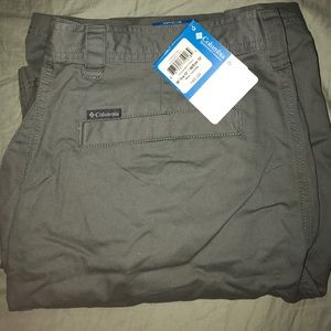NWT Columbia men's cargo shorts