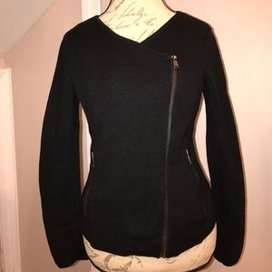 Black Sweater with zipper