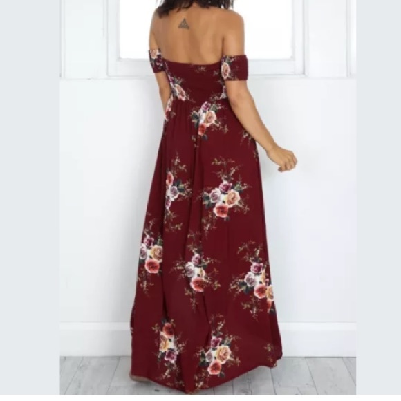 🎀floral maxi🎀marked at 75% off Floral maxi 👗 - Picture 3 of 5