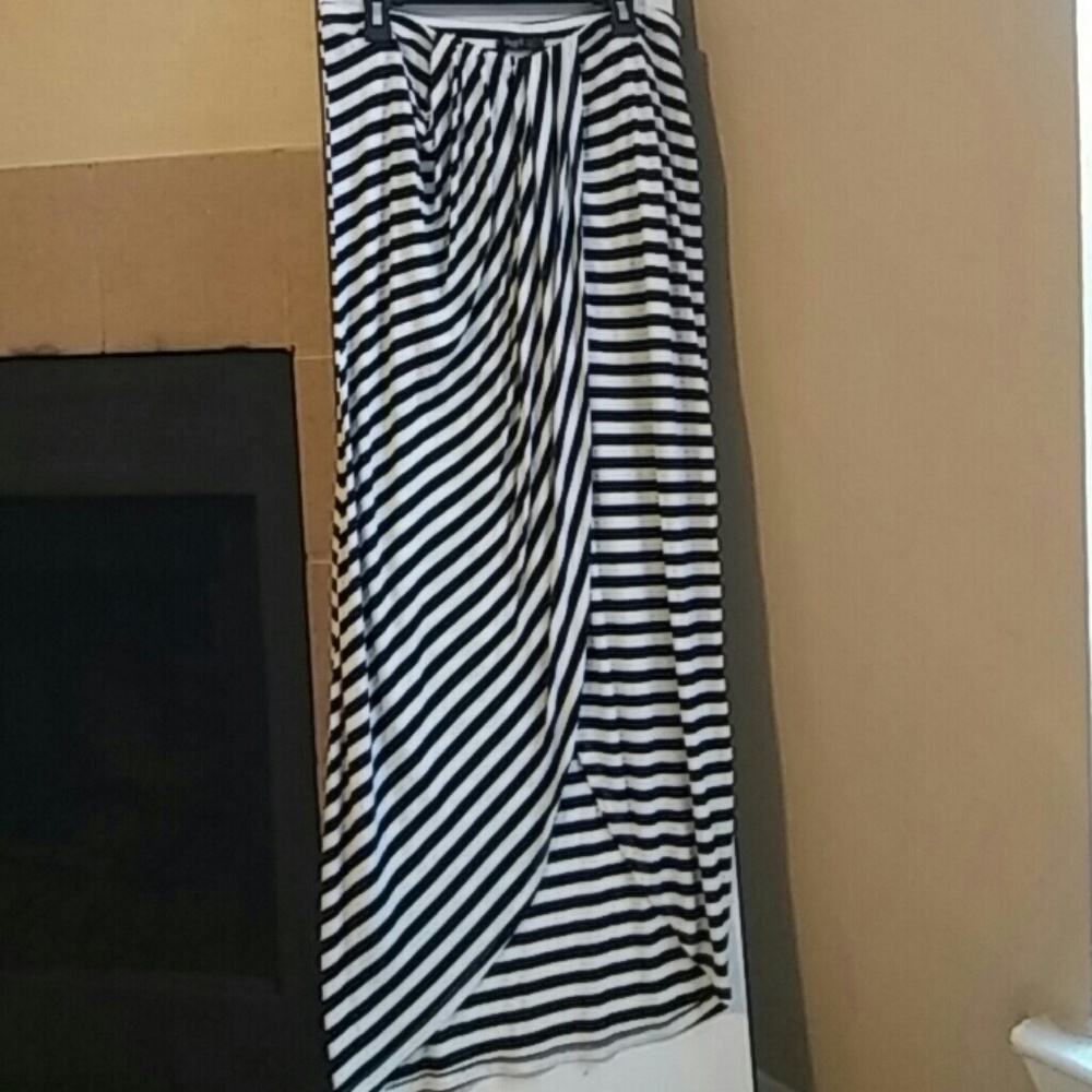 Maxi skirt