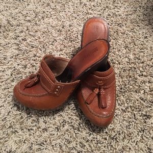 Size 6.5 Michael Kors clogs- Last chance!
