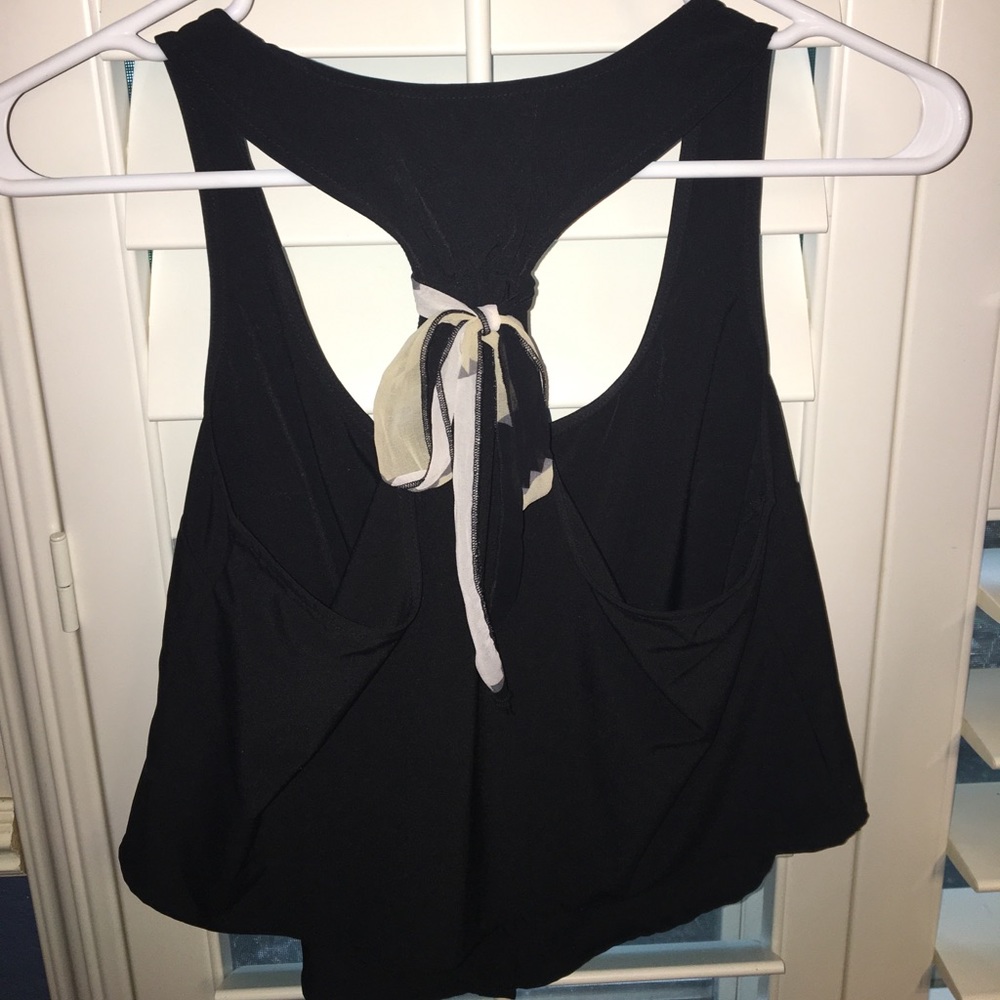 GUESS black crop top w/tan ribbon