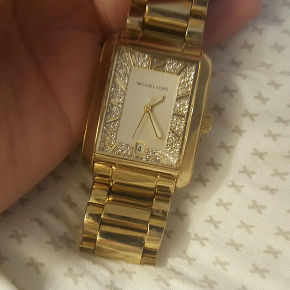 MICHAEL KORS gold watch - Picture 1 of 4