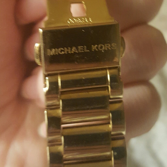 MICHAEL KORS gold watch - Picture 3 of 4
