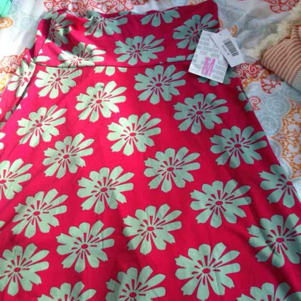 Medium Azure lularoe NWT