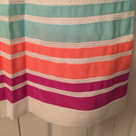 Lilly Pulitzer dress - Picture 2 of 4