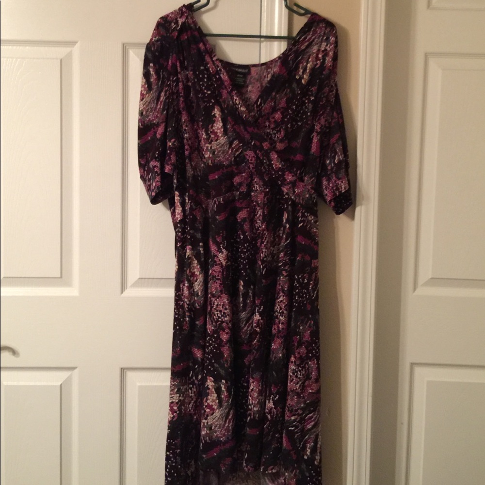 Gorgeous Lane Bryant 26-28 Wrap Dress