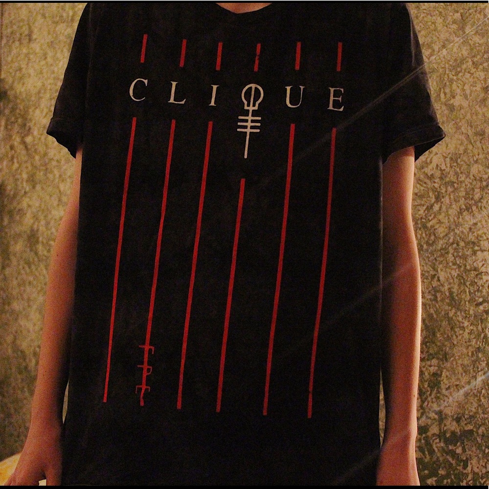 Twenty One Pilots Acid Wash Skeleton Clique Tee