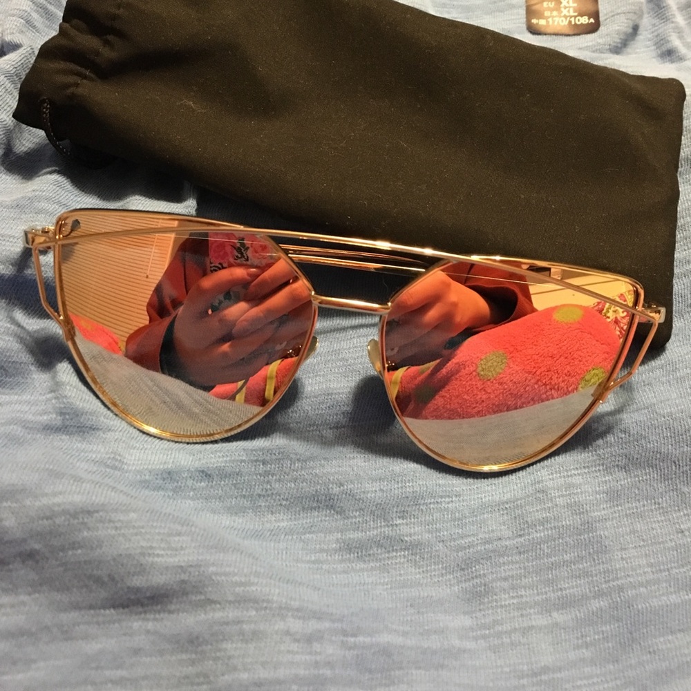 Cat eye sunglasses - Picture 2 of 3