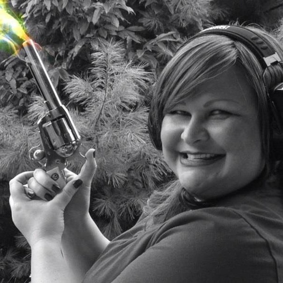 Meet your Posher, Becky - Picture 1 of 1