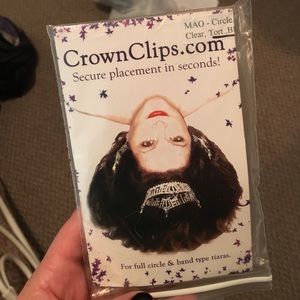 NEW crown clips for crowns