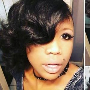 Meet your Posher, Ebony