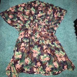 Swimsuit kimono cover up😍