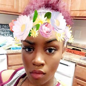 Meet your Posher, Shae shae