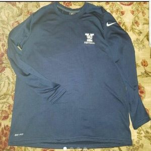 (L) Nike Dri-Fit Sweater