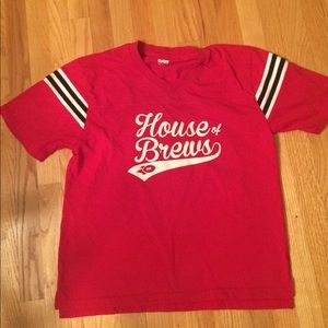 Brews NYC Red Jersey Tee Shirt sz Medium
