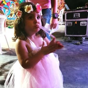 Meet your Posher, Gianina