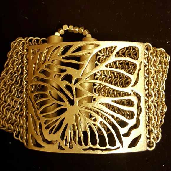 Bracelet - Picture 1 of 3