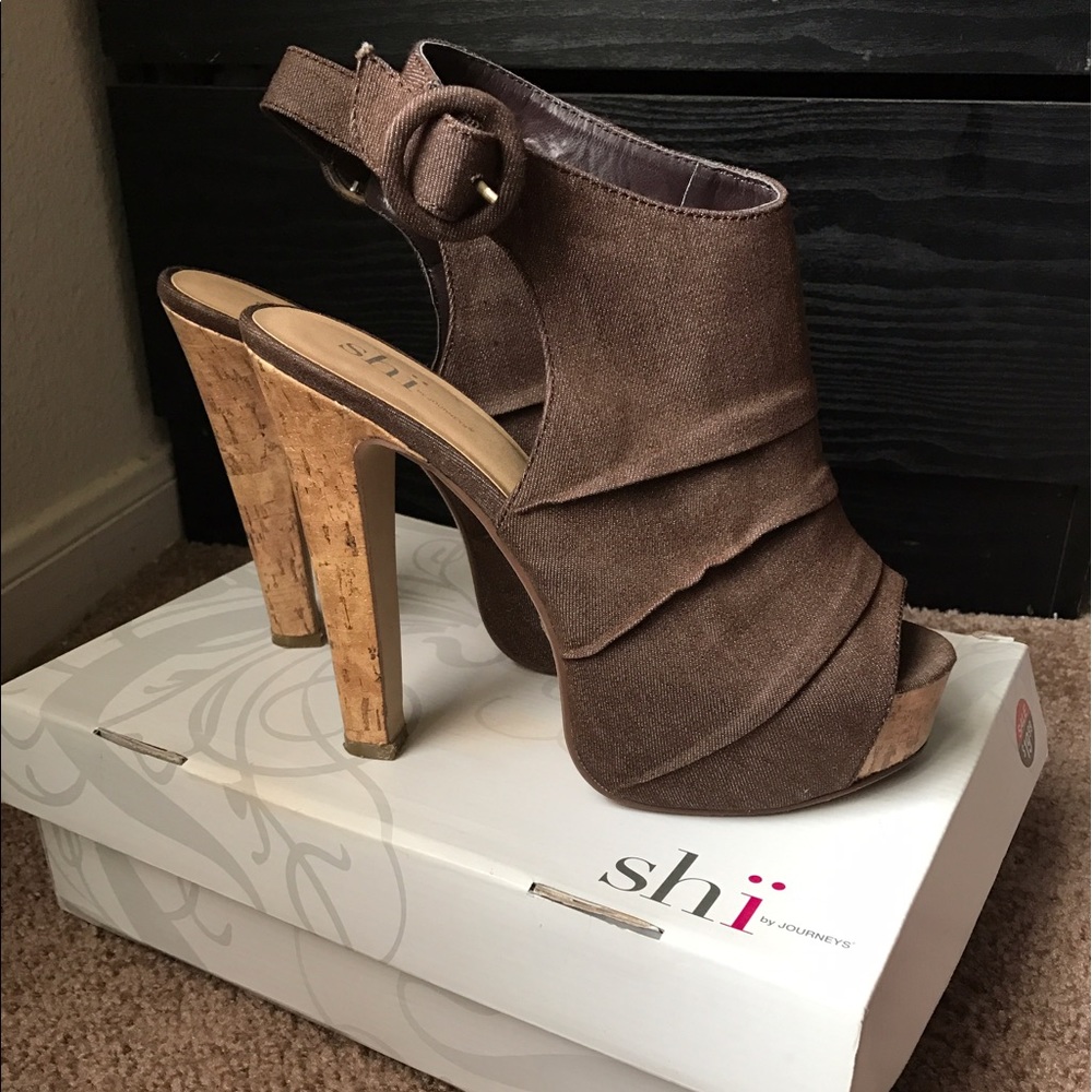 Shi by Journeys Heels