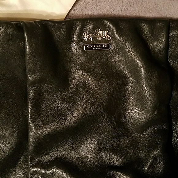 Coach Bag - Picture 2 of 5