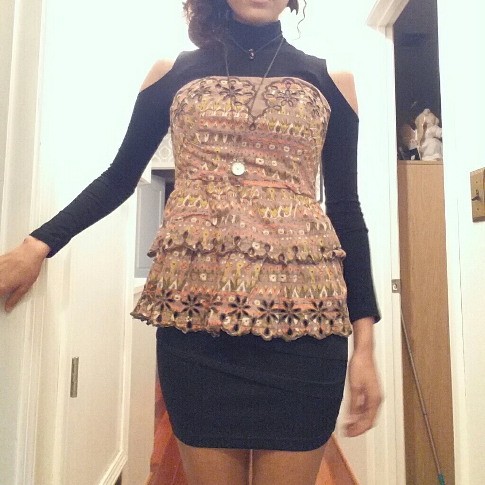 SOLD Strapless Ruffle Shirt - Picture 4 of 5