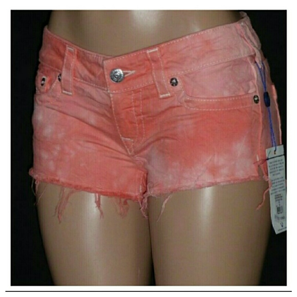 PLUS SIZE True Religion Shorts - Picture 3 of 3