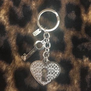🔑❤️🗝 COACH HEART LOCK & KEY 🔑 KEY FOB 💕