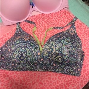 Body by Victoria Plunge Bra