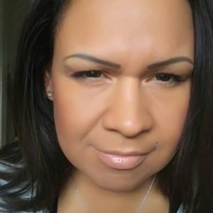 Meet your Posher, Lizbeth